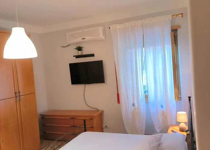 Bilocale in Via degli Orti Variani